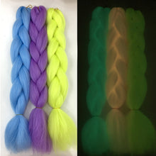 Load image into Gallery viewer, 3 Pieces Night light Synthetic Hair Extension for Braiding ,Jumbo Braids , Extension Afro Braids Crochet Twist-3 قطع من وصلات الشعر الاصطناعية الخفيفة الليلية للتضفير ، الضفائر الضخمة ، تمديد الضفائر الأفرو الكروشيه