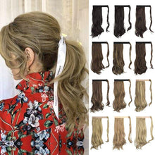 Load image into Gallery viewer, Curly Ponytail Extension 24 Inch Heat Resistant Synthetic Natural Wavy Hair Piece Wrap Around Ponytail Hair Extensions for Women وصلات شعر ذيل حصان مجعد 24 بوصة مقاومة للحرارة من الشعر الاصطناعي الطبيعي المموج قطعة ملفوفة حول وصلات شعر ذيل حصان للنساء