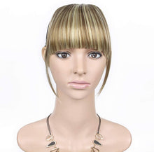 Load image into Gallery viewer, Estelle Bangs Clip in Hair Extensions Front Neat Bang Fringe One Piece 15cm Short Straight Hairpiece for Women مشبك الانفجارات في وصلات الشعر الأمامية الأنيقة بانغ هامش قطعة واحدة 15 سم قطعة شعر مستقيمة قصيرة للنساء