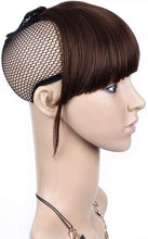 Load image into Gallery viewer, Estelle Bangs Clip in Hair Extensions Front Neat Bang Fringe One Piece 15cm Short Straight Hairpiece for Women مشبك الانفجارات في وصلات الشعر الأمامية الأنيقة بانغ هامش قطعة واحدة 15 سم قطعة شعر مستقيمة قصيرة للنساء